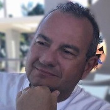 Meet Evaristo Cenatti - Pharma and Thermo Sales Manager, PHD