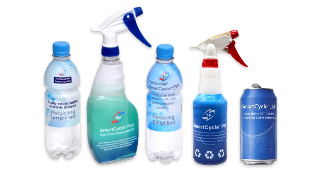 Pictures shows 2 plastic water bottles and two spray bottles with label films from Klöckner Pentaplast