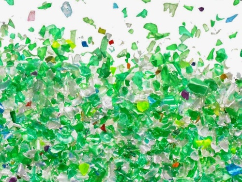 Recycled plastic flakes used as raw material for sustainable plastic packaging manufacturing and circular recycling processes